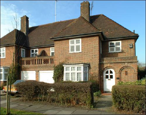 73 Southway